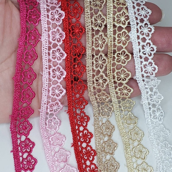 Miniature Flower lace. Pink Magenta,Red, White Floral Daisy Trim, Diy Crafts sewing junk journal doll lace scrap book shabby chic supplies