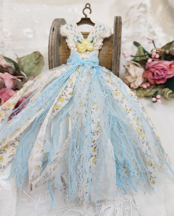 Blue Art Dress, Yellow Blue Christmas Ornament Décor, Vintage 