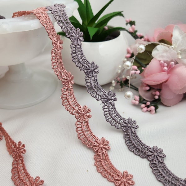 Scallop Lace, Dusty Rose or Mauve Purple vintage style trim, Sewing Craft supplies 3/4 inch trim by the yard.  Floral lace trim