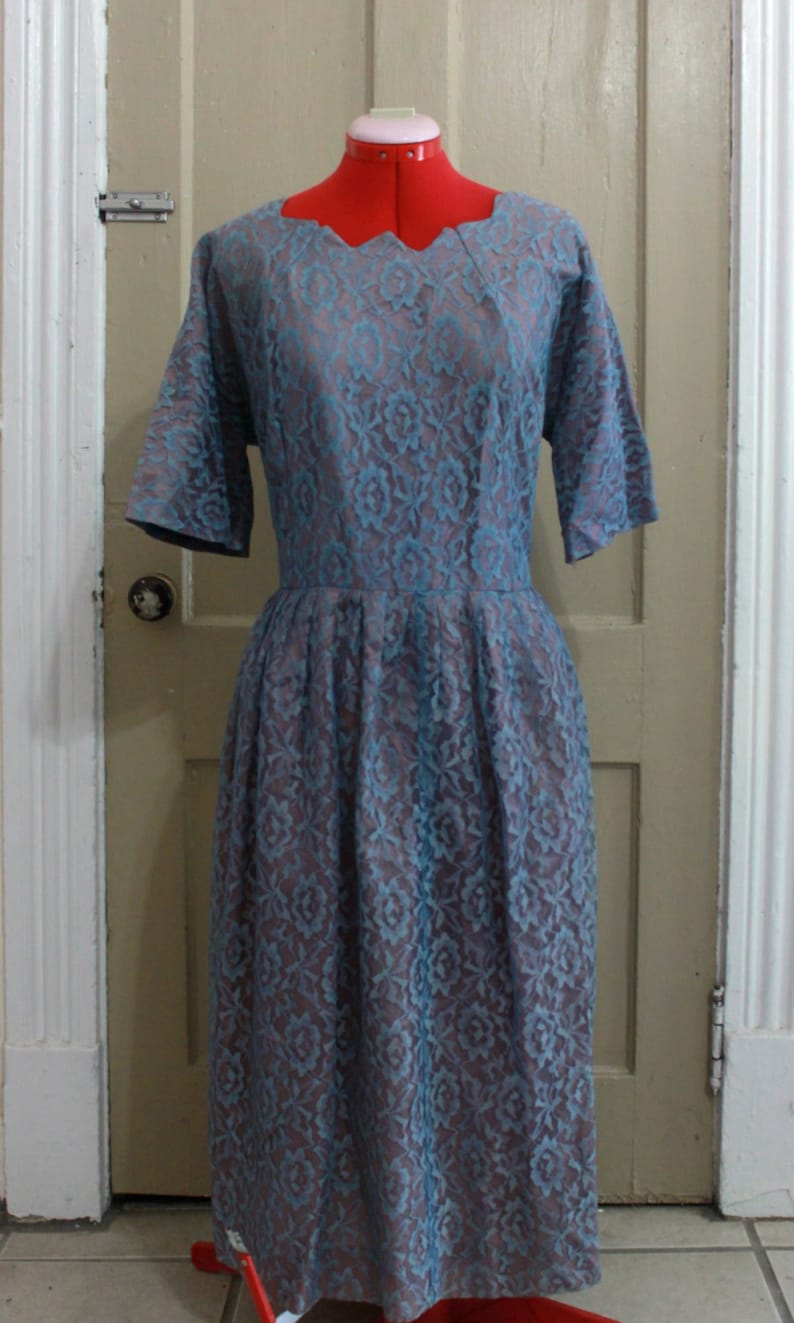 50s Lace/Taffeta Evening Dress Size XL image 2