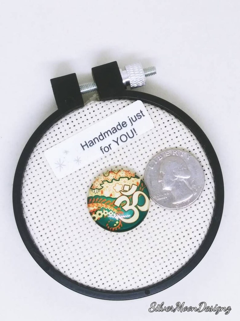 Namaste om symbol,1 inch needle minder,cross stitch,stitchers gift,sewing accessories,yoga symbol,calm,breathe symbol