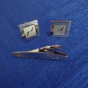 Sale Vintage Silver Cufflinks and Tie Clip, Cuff Links, Mid Century Square Cufflinks, Mens Gift, Tie Bar