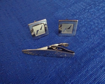 Sale Vintage Silver Cufflinks and Tie Clip, Cuff Links, Mid Century Square Cufflinks, Mens Gift, Tie Bar