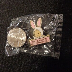 1997 Lawton Collectors Guild Baby Bunny Pin
