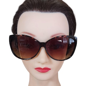 Glamorous Vintage Brown Cat Eye Sunglasses