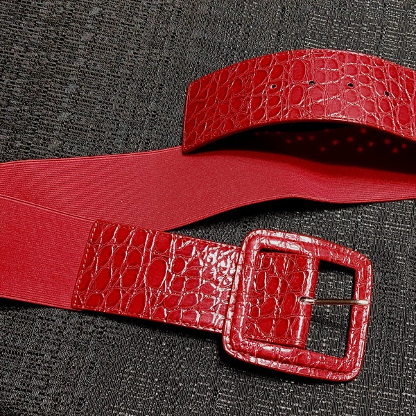 Wide Vintage Red Belt With Faux Leather Buckle