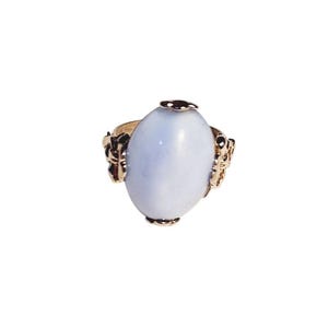 Vintage 70's Avon Silver blue Cabochon Ring, Moon Ring