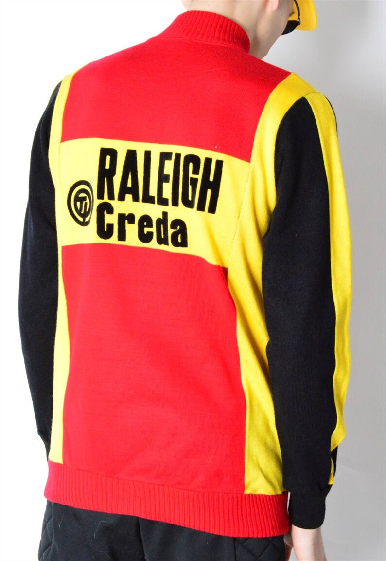 Vintage 90s Red Yellow Colour Block Zipper Jumper Sweater Pullover M Size Medium