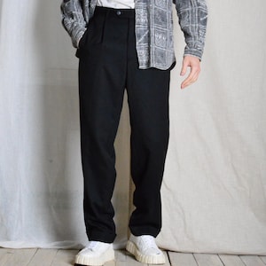 Y2K Black Classic Minimalist Wool Blend Pleated Mens Formal Pants Waist 33 In Size Medium