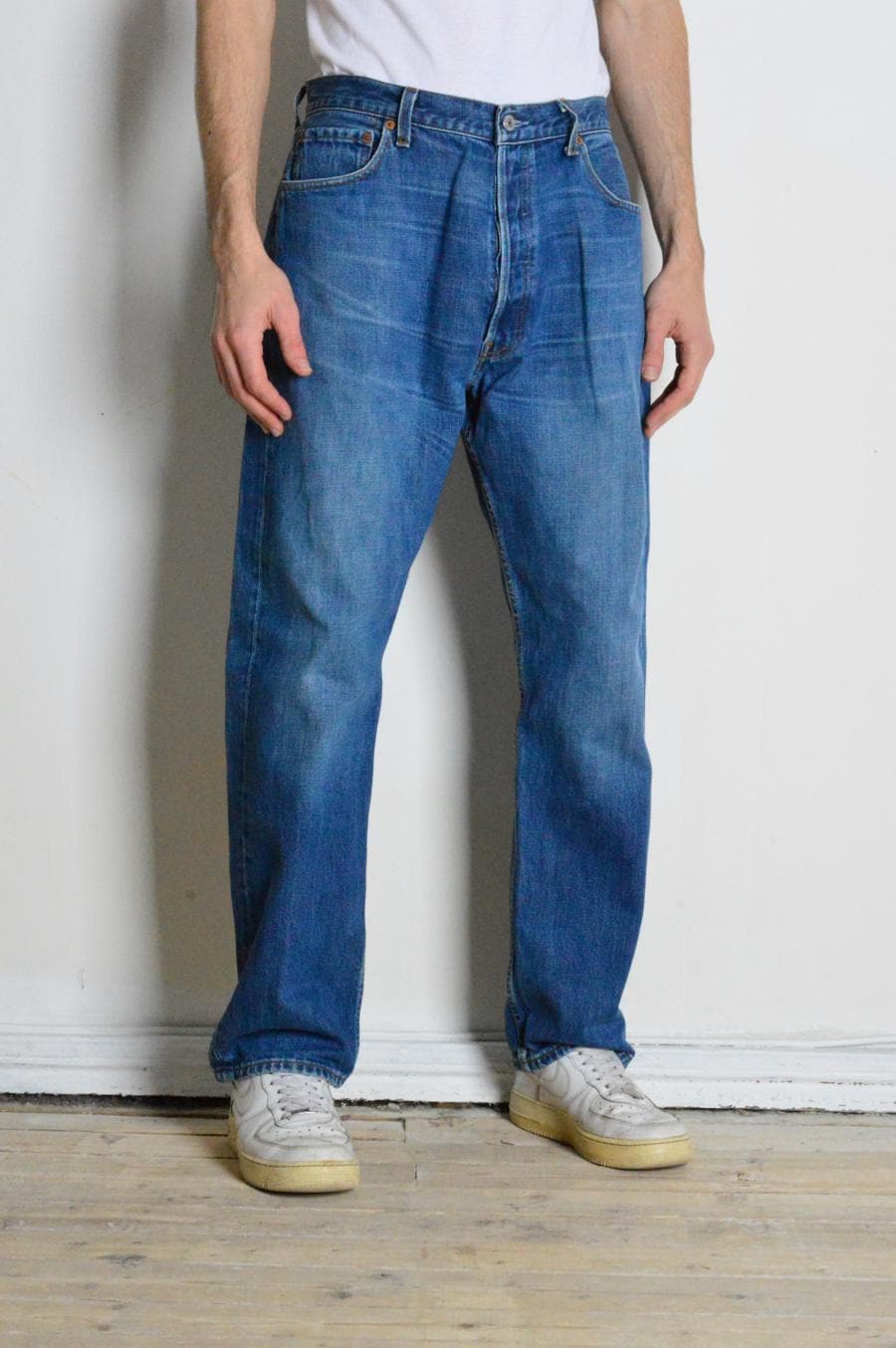 Y2K Levis 501 Faded Blue Grunge Mens Jeans Pants Waist Size 34 in