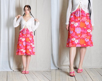 Vintage 90s Colourful Flower Print Midi Skirt Size S