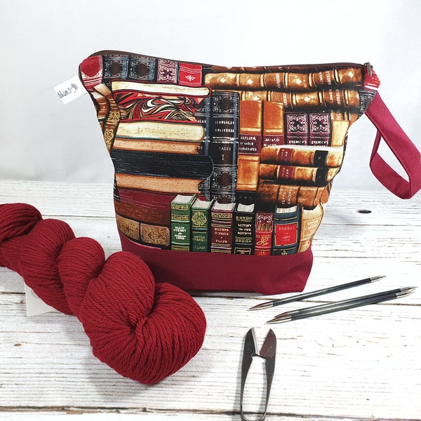 Zipper project bag with old books 3 sizes, red and blue