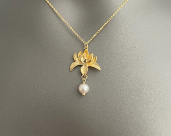 Orchideebloemketting met parel – Elegante vergulde of verzilverde hanger | Trouwsieraden | Sierlijk bloemdessin | Cadeau voor haar