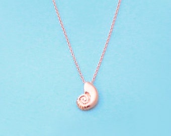 Ariel voice Rose gold necklace, Conch necklace, Seashell necklace, Shell necklace, Gift for friends, Gift for her
