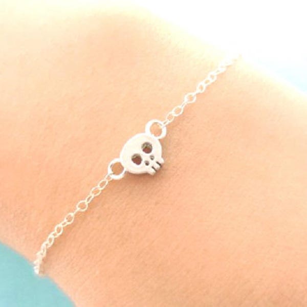 Tiny, Cute, Skull, Gold filled, Sterling Silver chain, Bracelet, Birthday, Friendship, Mom, Sister, Halloween, Gift, Jewelry