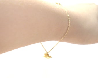 Tiny, Cute, Flying, Bird, Gold filled, Sterling silver chain, Bracelet, Animal, Bracelet, Birthday, Friendship, Mom, Sister, Gift, Jewelry