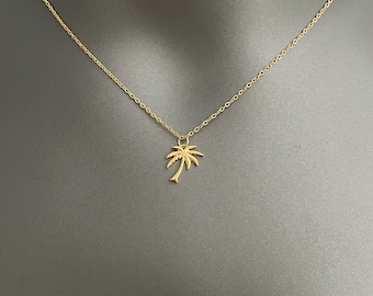 Collar con colgante de palmera – Chapado en oro/plata / Joyería tropical / Collar minimalista con dije / Regalo para amantes de la playa