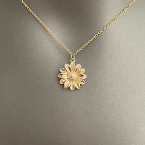 Gold Sunflower Necklace – Nature-Inspired Jewelry | Dainty Floral Pendant | Minimalist Gold Plated Flower Necklace | Uplifting Gift for Her