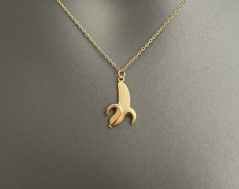 Banana Necklace – Minimalist Fruit Pendant | Gold or Silver Plated | Fun Dainty Necklace | Playful Everyday Jewelry Gift