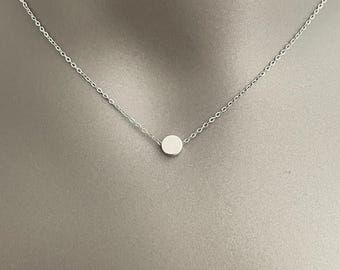 Minimalistische schijfketting – sierlijke cirkelhanger in goud of zilver | Eenvoudige alledaagse sieraden | Delicaat cadeau voor haar | Ketting bruidsmeisje