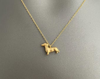 Dachshund Necklace – Gold-Plated Sausage Dog Pendant | Cute Minimalist Pet Jewelry | Gift for Dog Lovers | Wiener Dog Charm Necklace