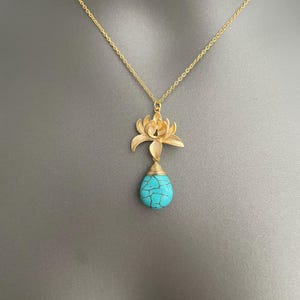 Gold Lotus Flower Necklace – Elegant Nature-Inspired Jewelry | Turquoise Teardrop Pendant | Boho Chic Charm | Meaningful Gift for Her