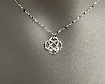 Collar con nudo celta – Colgante de nudo eterno chapado en oro / Joyería simbólica de unidad y amor / Regalo minimalista con significado para ella