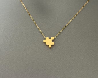 Puzzle-Halskette – Gold-, Silber- oder Roségold-plattiert | Minimalistischer Anhänger für Liebe, Autismus-Aufklärung und Freundschaft | Winziger Puzzle-Anhänger