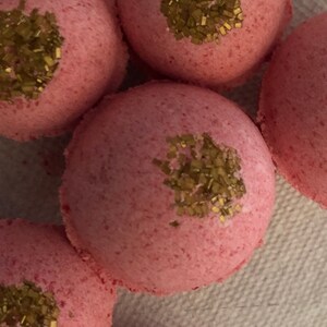 Valentines Day Rose Scented Bath Bombs