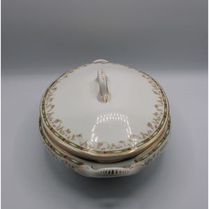 Bassett Antique Oval Überdachte Gemüseterrine mit Blumenmuster und Goldrand