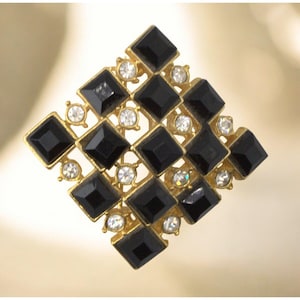 Vintage Geometric Black Stone Brooch With Clear Rhinestone Accents – 1980s Art Deco Style Gold Tone Statement Pin