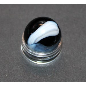 Vintage Vitro Agate Black & White Parrot Swirl Marble 0.597” Machine-Made Glass 1930s-1950s Collectible