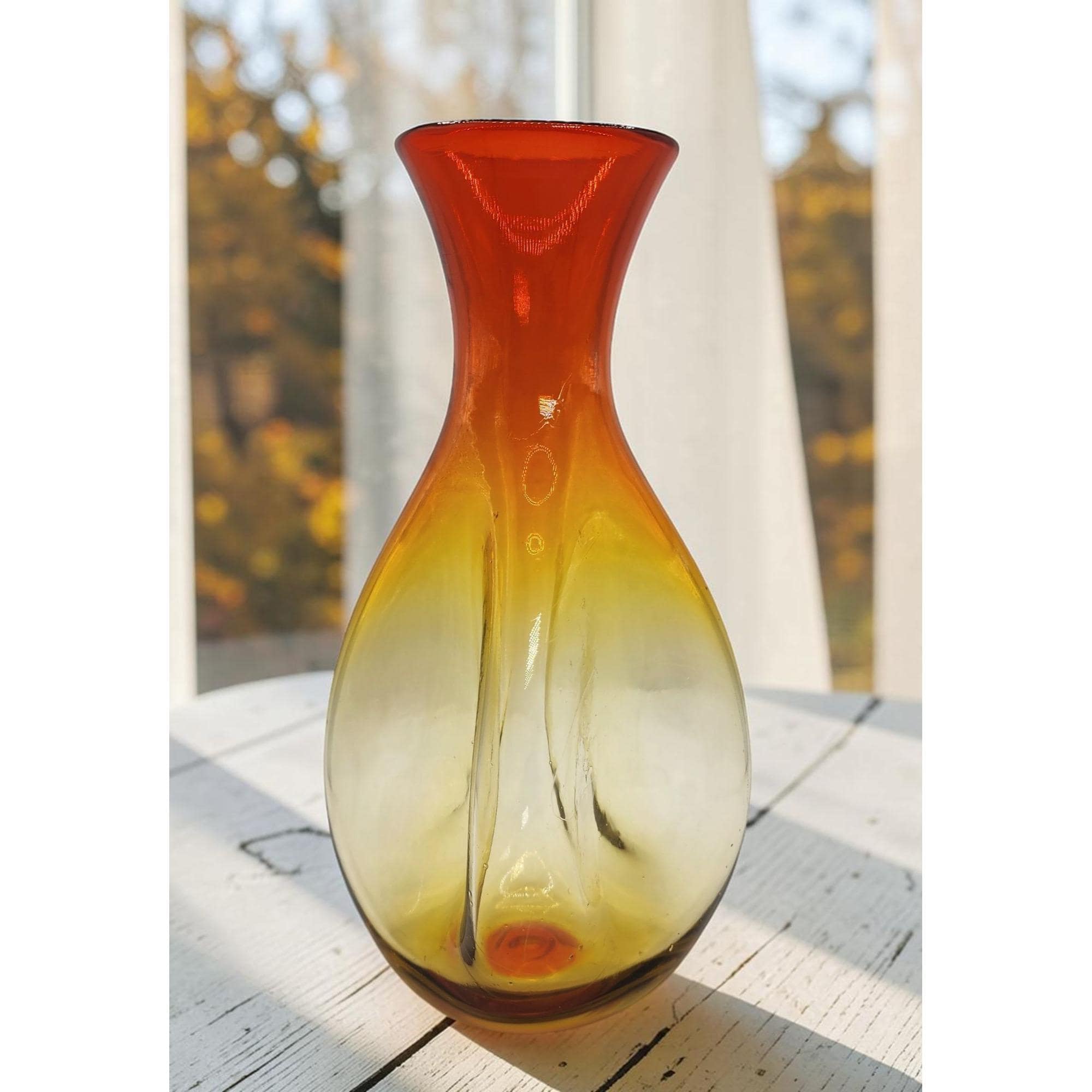 BLENKO Glass ヴィンテージ ハンドメイド フラワーベース 花瓶 Blenko Swirl Vase - Etsy
