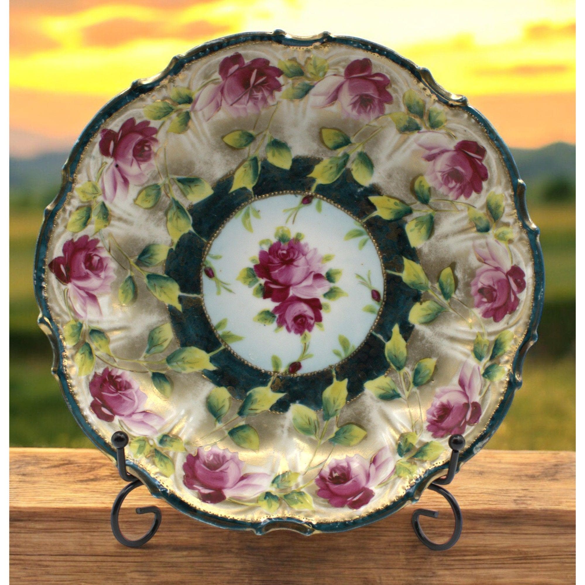 Hand Paint （一点物）の薔薇のお皿 未使用 Vintage Hand-painted Nippon Bowl, Roses and Gold Trim, Floral