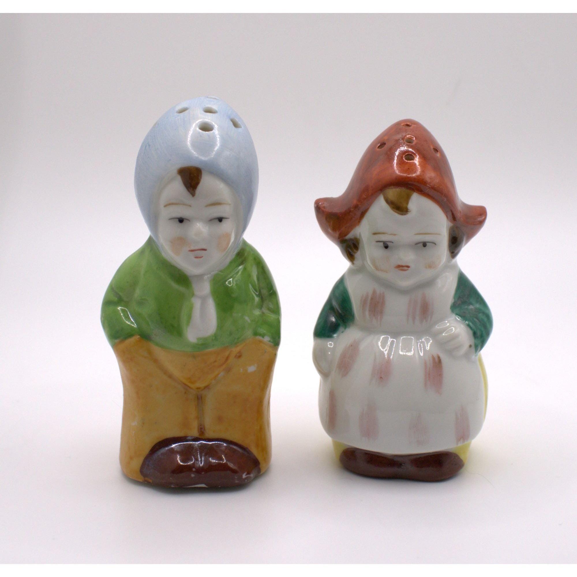 Vintage Occupied Japan Salt and Pepper Shakers: Dutch Boy and Girl