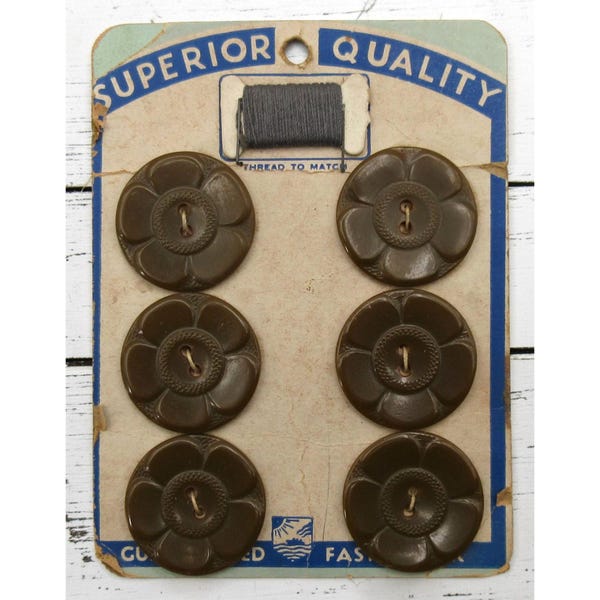 Vintage Bakelite Carved Flower Buttons Olive Brown Original Card 1930s Set 6