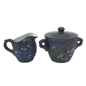 Vintage Signed Studio Pottery Creamer And Sugar Set With Lid Blue & Gray Design