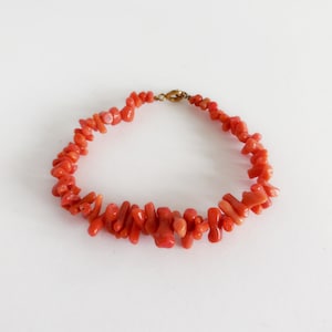 Bracelet ancien en corail