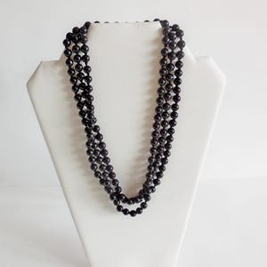 Collier de perles -sautoir - Années 80