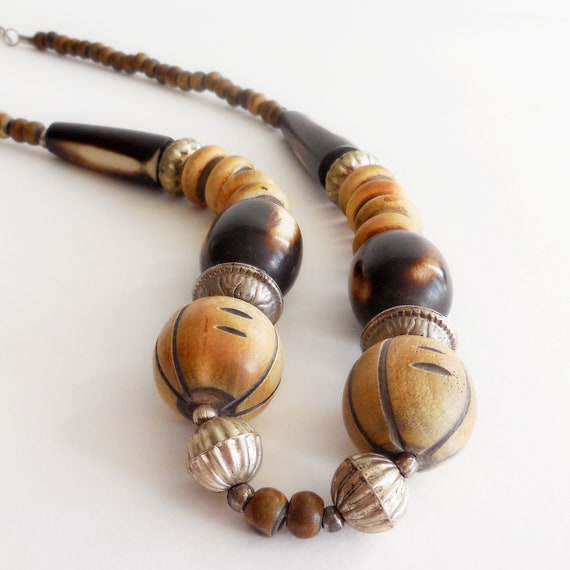 Collier de perles vintage - Bois et métal - Année… - image 1