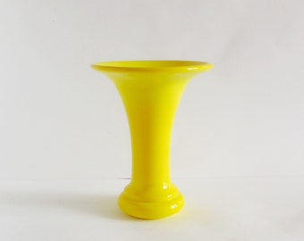 Vase vintage en verre jaune - Années 60