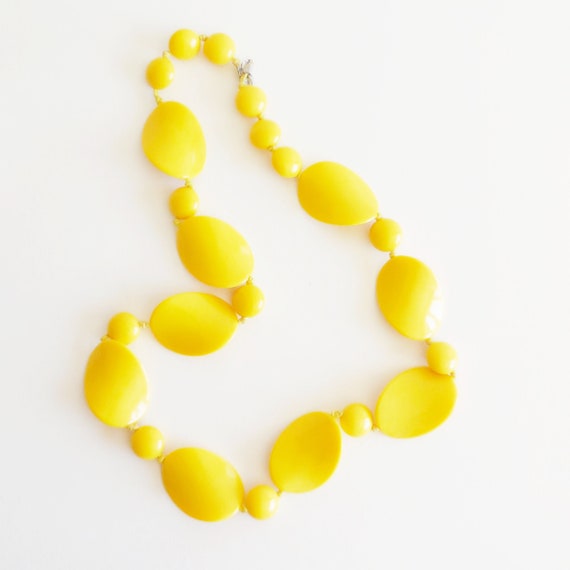collier homme annees 70 collier homme annees 70