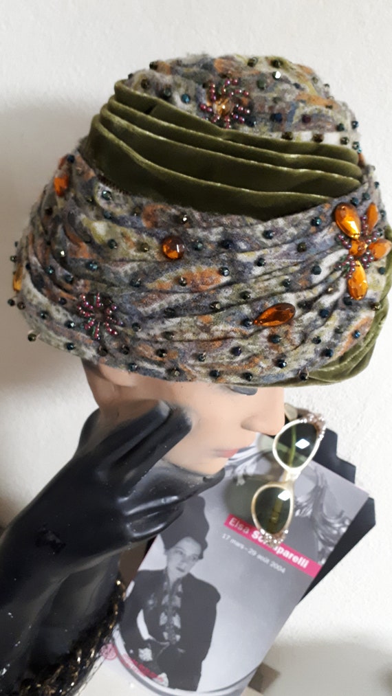 ELSA SCHIAPARELLI iconic vintage hat, haute coutur