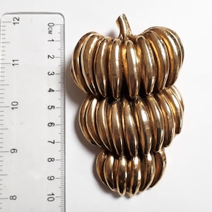 Vintage BALENCIAGA BANANAS brooch, sixties, authentic haute couture, signed. Paris couture.