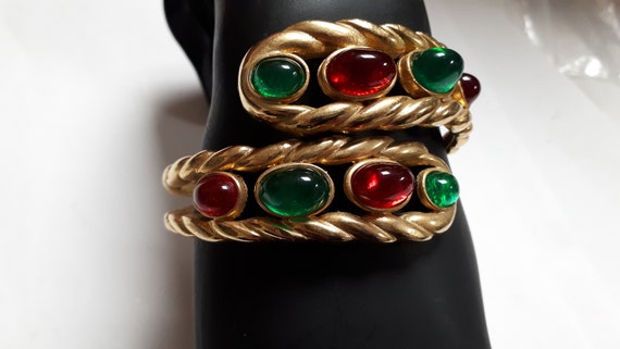 VALENTINO - haute couture clamper bracelet, faux … - image 3