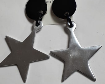 STAR earrings, Marion Godart Paris, vintage aluminium & lucite, silver and black, large