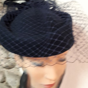 NAVY WOOL hat, vintage forties style, netting VEIL, flight attendant style