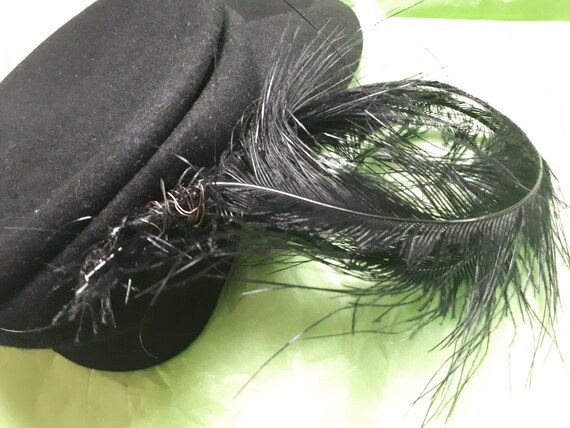 Vintage forties hat, black wool felt, cap with fe… - image 9