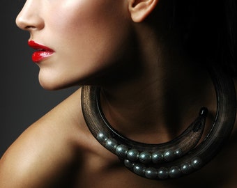 JANETE ZAMBONI necklace ARROBA, black mesh tube with resin pearls, famous design