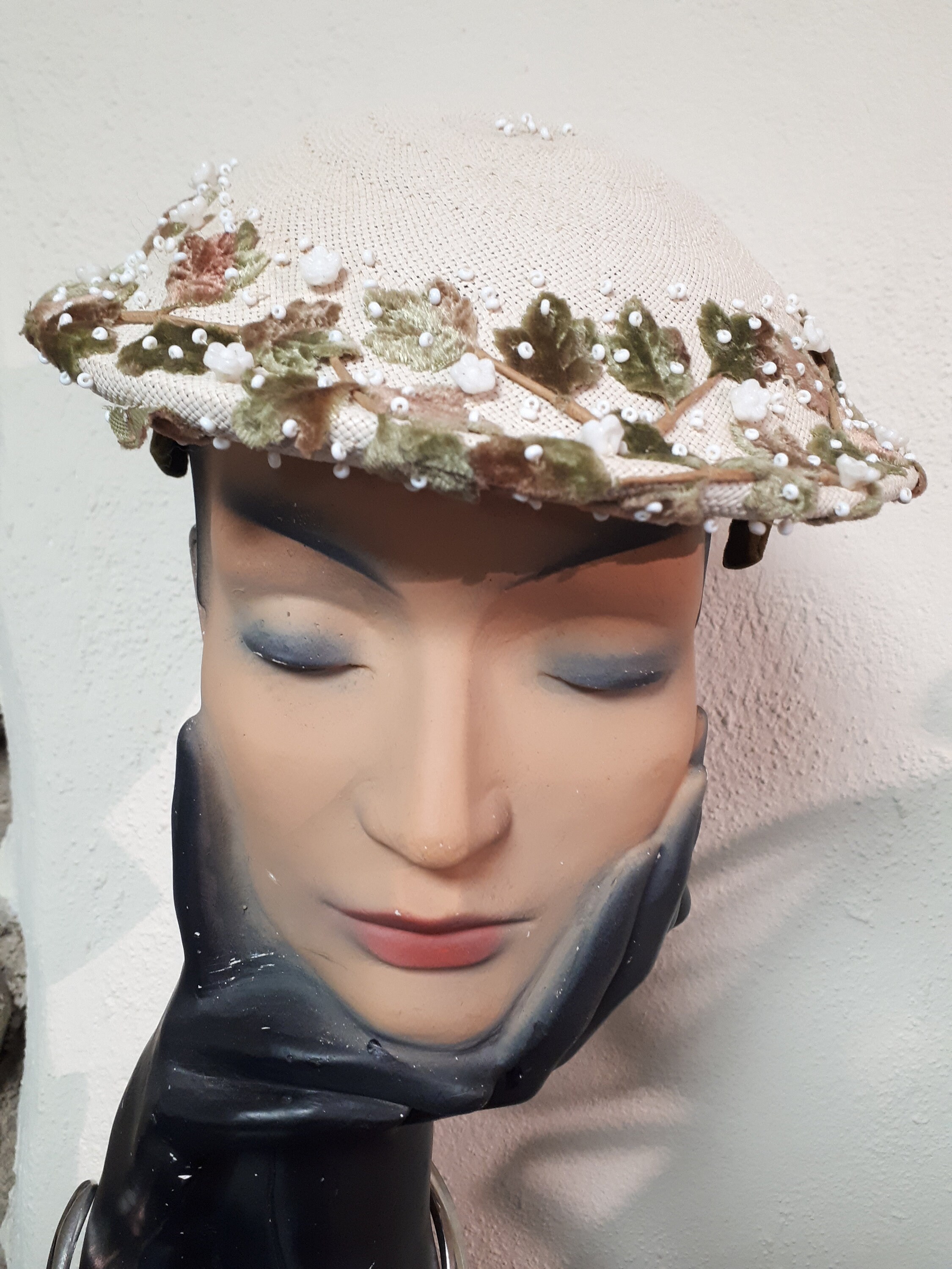ELSA SCHIAPARELLI Straw Hat, Head Hugger, Cream Straw  display picture 1